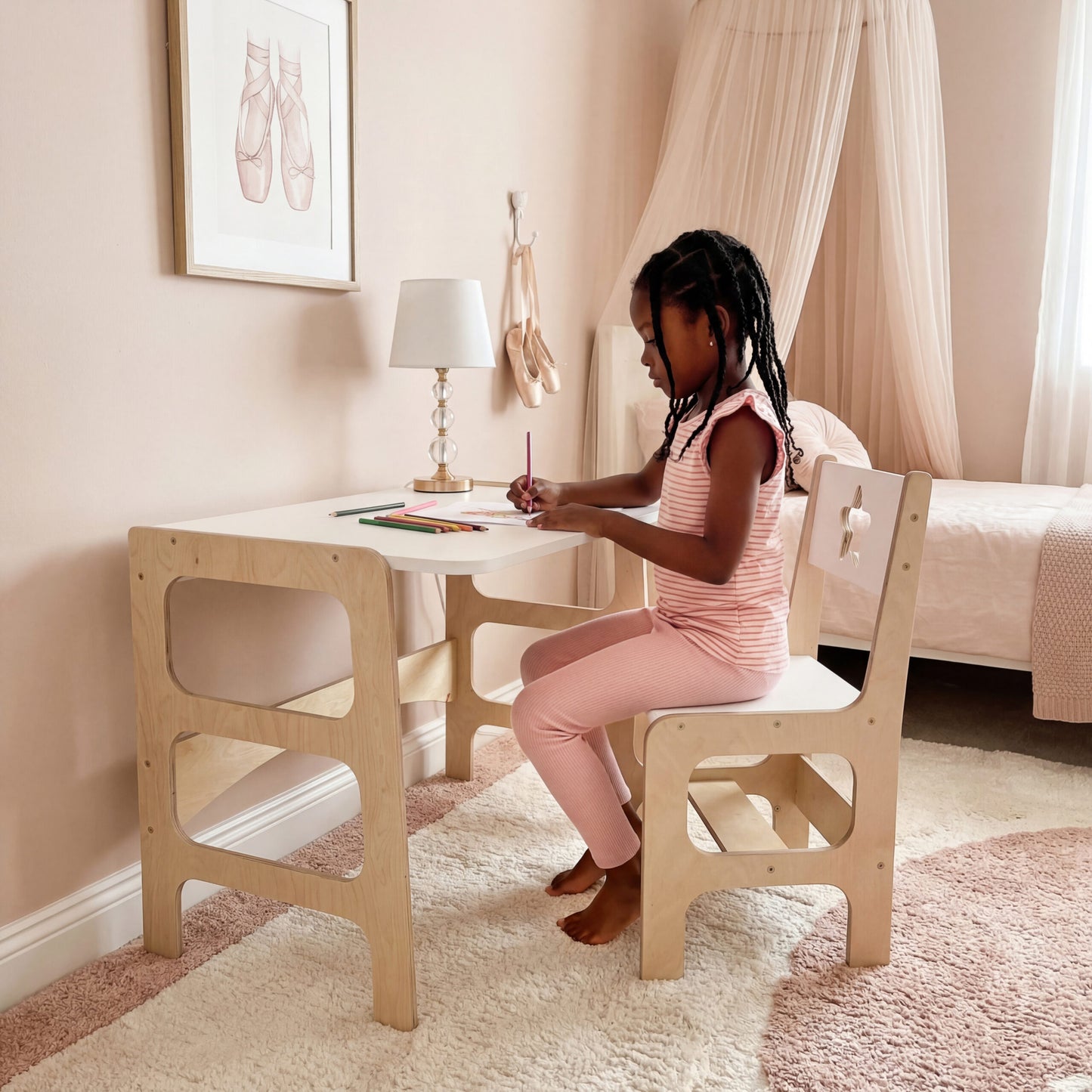 Kids Desk & Chair Set